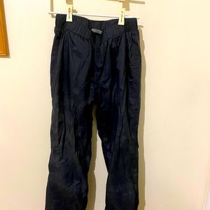 Columbia Women’s XS rain paints